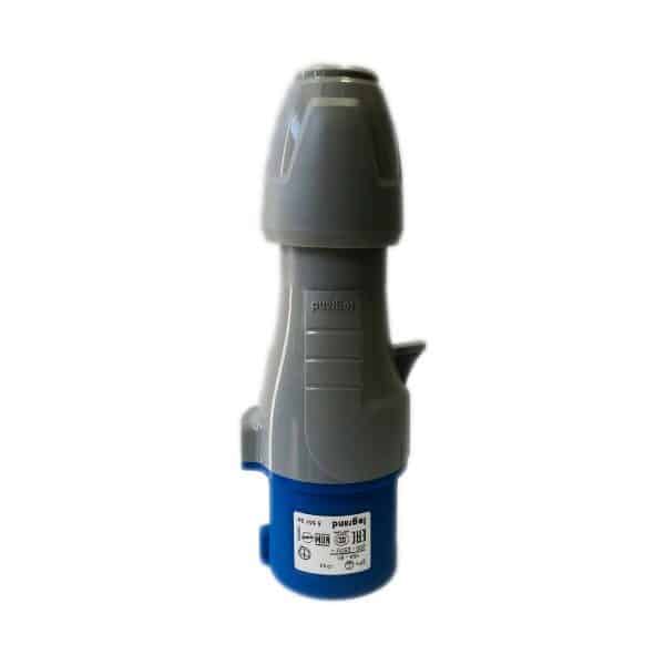 Enchufe-Red-16A-01